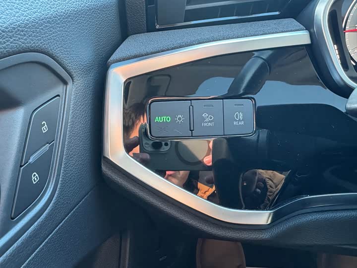 Фото 19 - Audi Q3