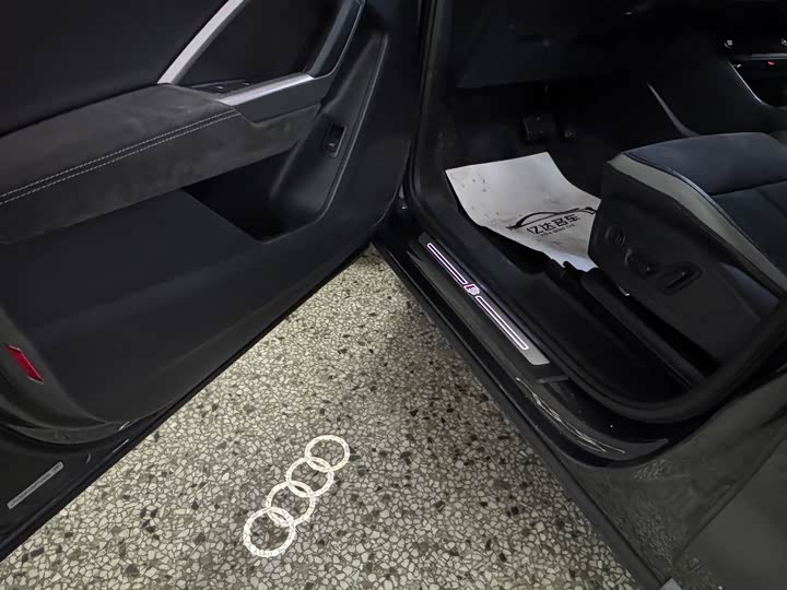 Фото 21 - Audi Q3