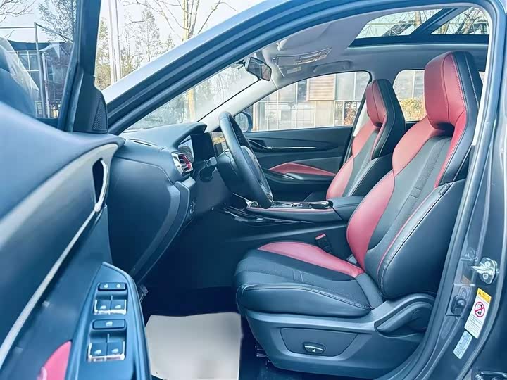 Фото 8 - Changan Oshan X5