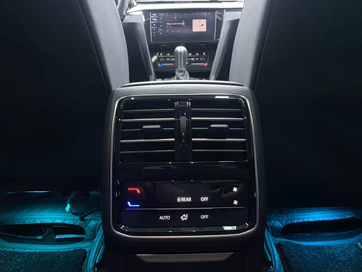 Фото 7 - Volkswagen CC