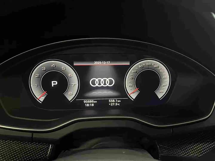 Фото 8 - Audi Q5L Sportback