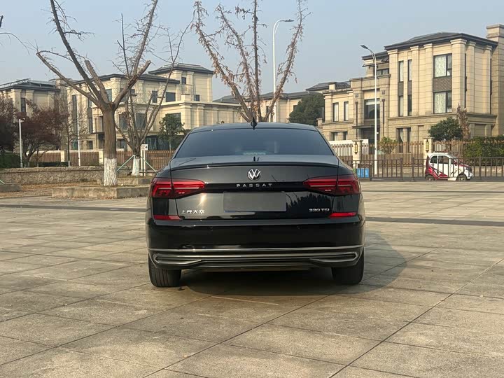 Фото 5 - Volkswagen Passat