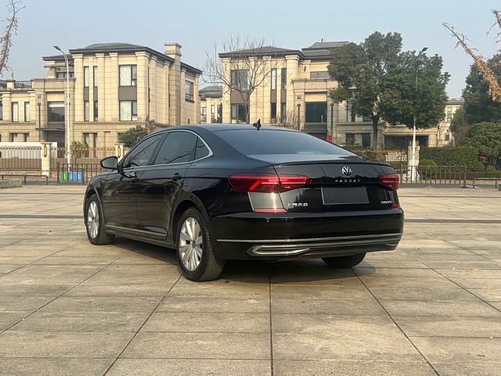 Фото 6 - Volkswagen Passat