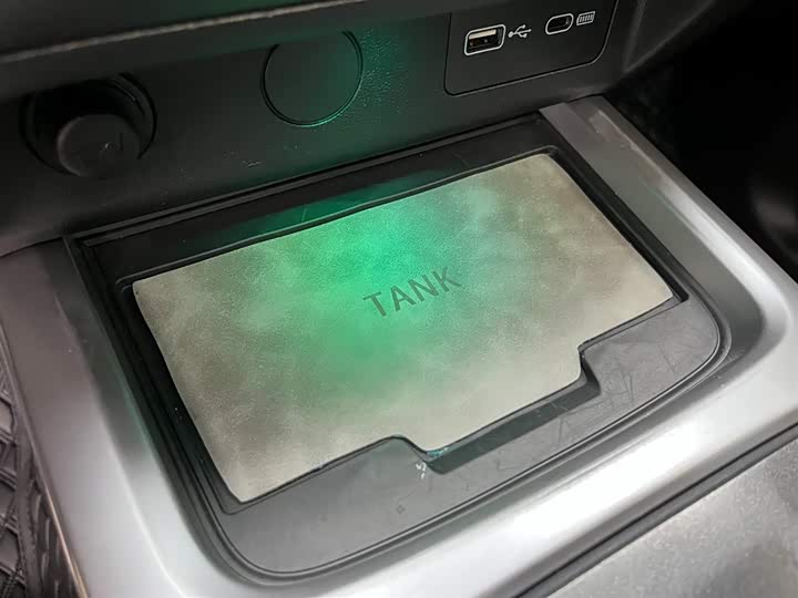 Фото 15 - Tank 300