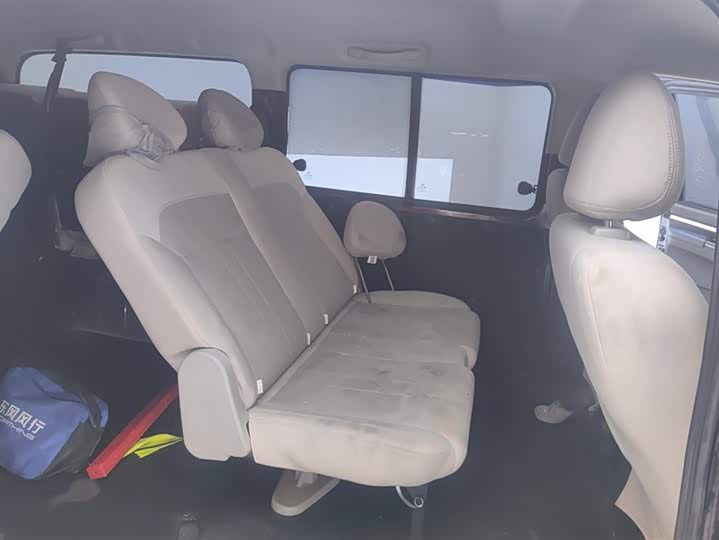 Фото 11 - Dongfeng Forthing Lingzhi M5