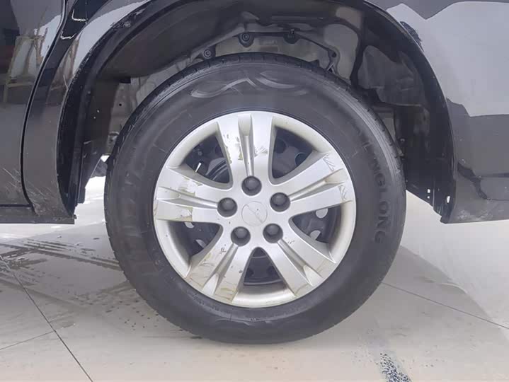 Фото 6 - Dongfeng Forthing Lingzhi M5