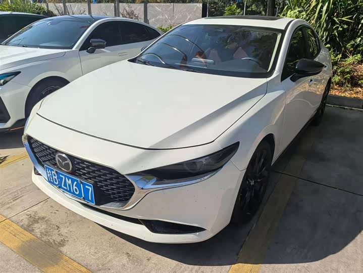 Фото 1 - Mazda 3 (Axela)