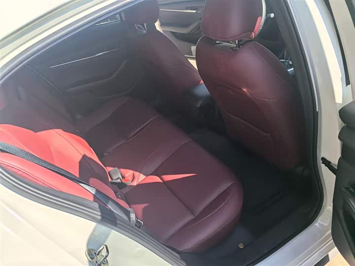 Фото 7 - Mazda 3 (Axela)