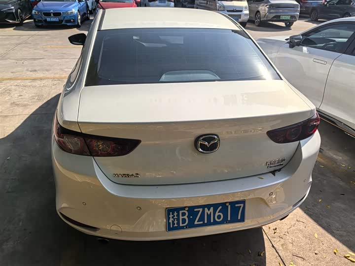 Фото 8 - Mazda 3 (Axela)