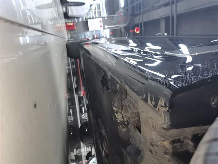 Фото 21 - BMW 5 Series