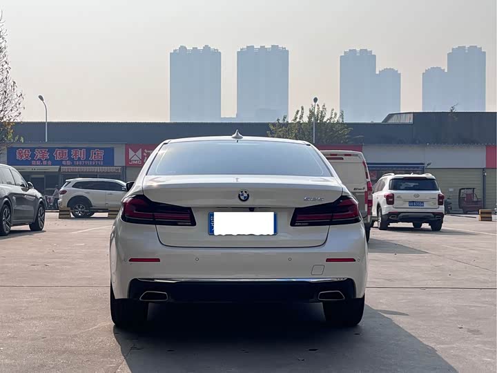 Фото 4 - BMW 5 Series