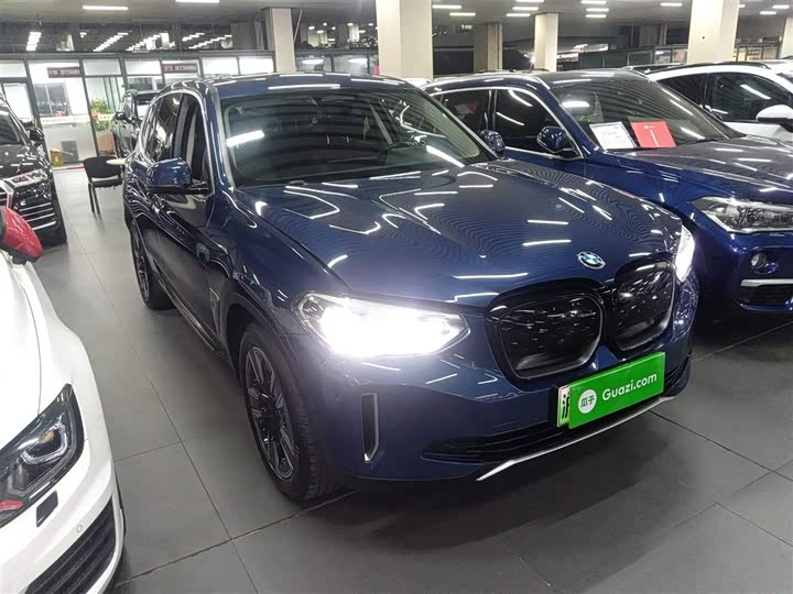 Фото 4 - BMW iX3