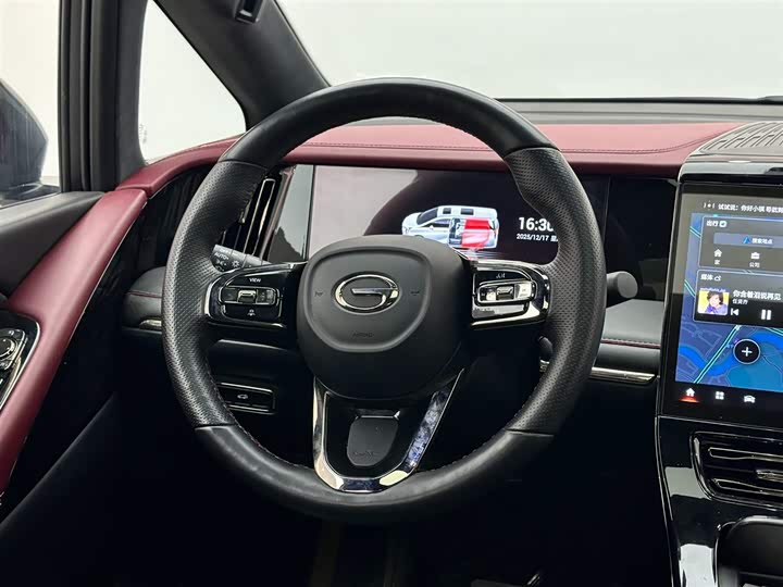 Фото 12 - GAC Trumpchi M8