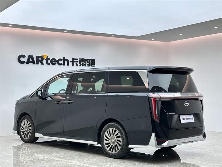 Фото 3 - GAC Trumpchi M8