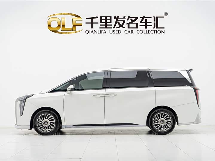 Фото 20 - GAC Trumpchi M8