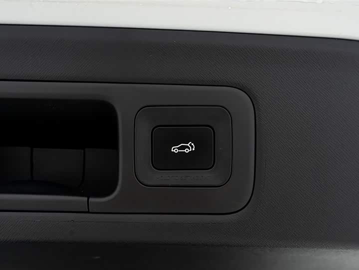 Фото 27 - GAC Trumpchi M8