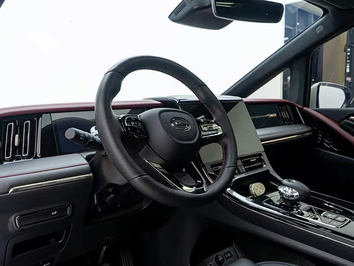 Фото 7 - GAC Trumpchi M8