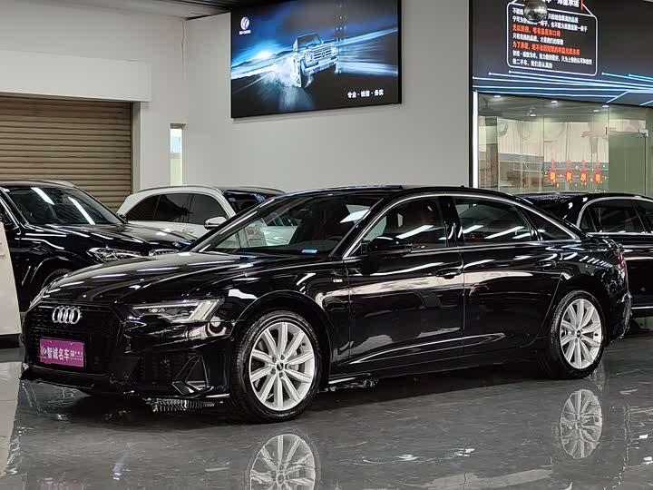 Фото 1 - Audi A6L