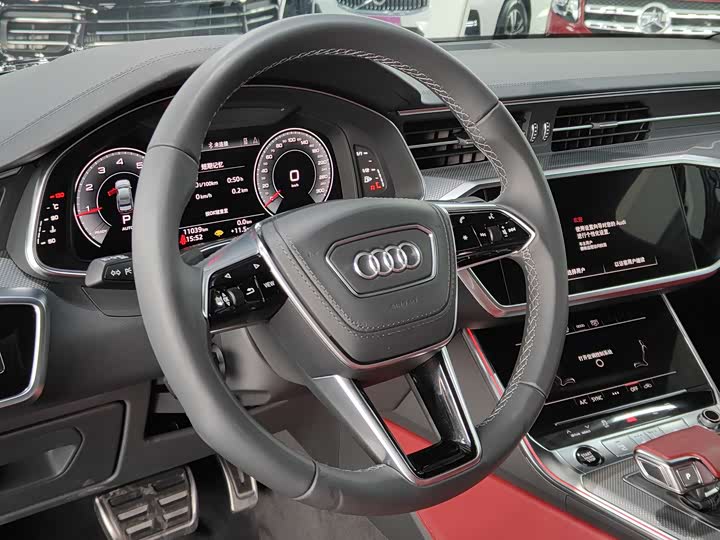 Фото 6 - Audi A6L