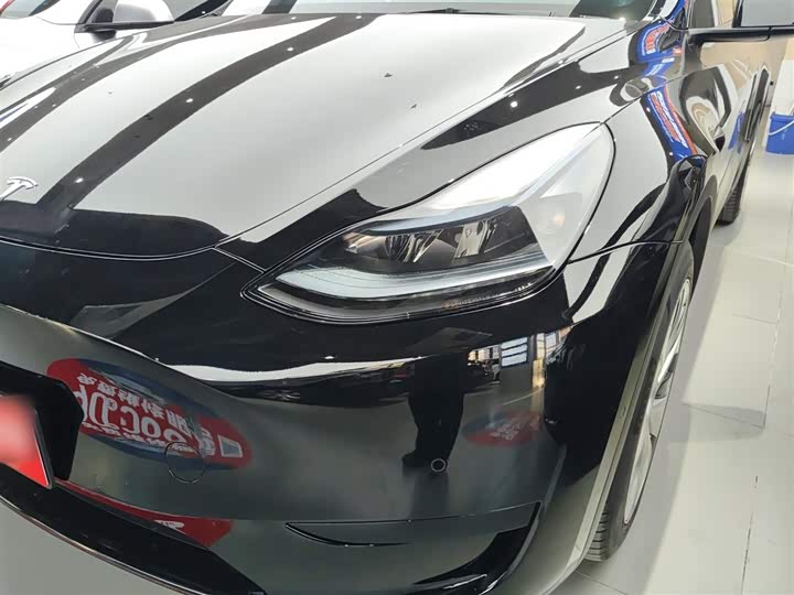 Фото 24 - Tesla Model Y