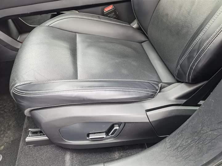 Фото 20 - Zeekr 001