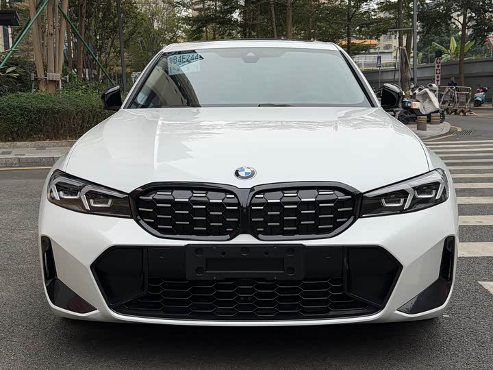 Фото 2 - BMW 3 Series