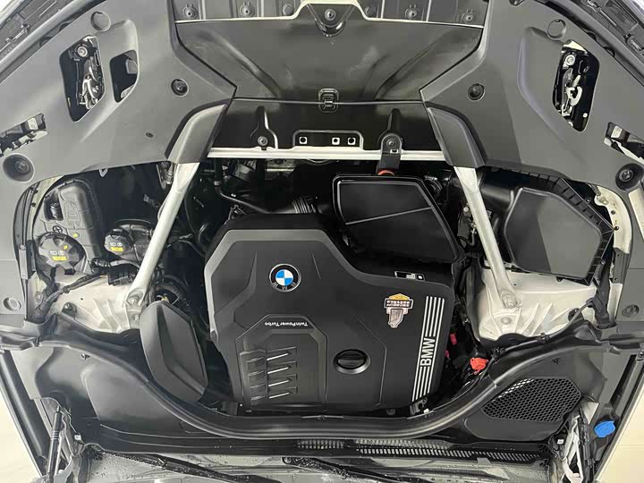 Фото 23 - BMW 5 Series