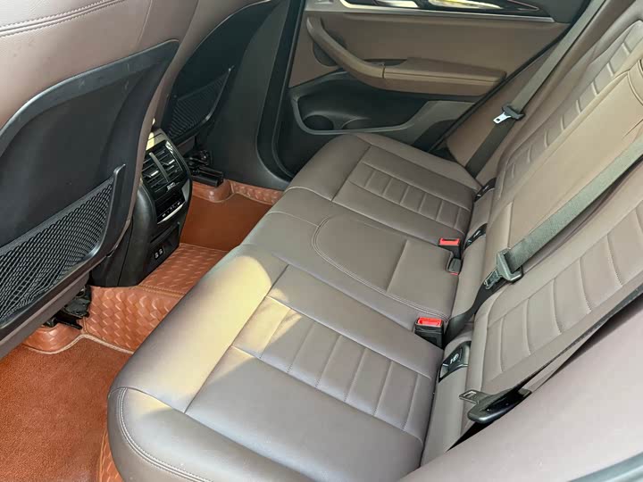 Фото 10 - BMW X3