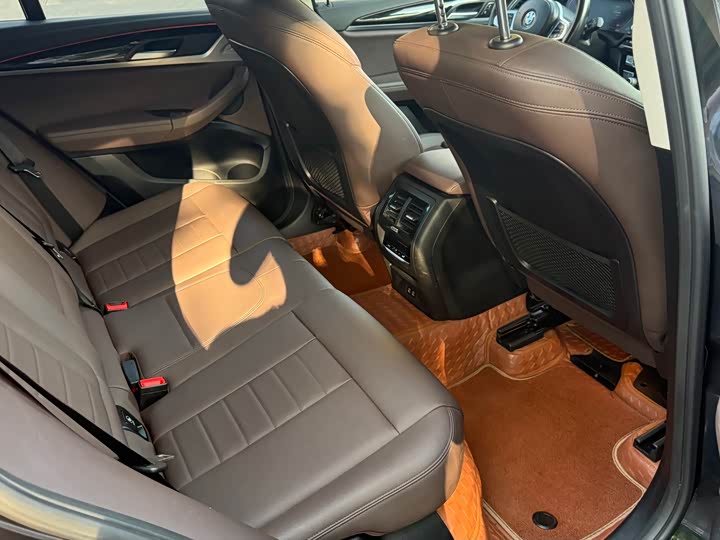 Фото 12 - BMW X3