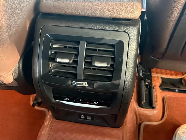 Фото 14 - BMW X3