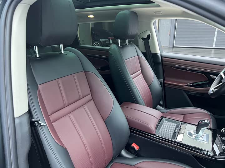 Фото 24 - Land Rover Range Rover Evoque L