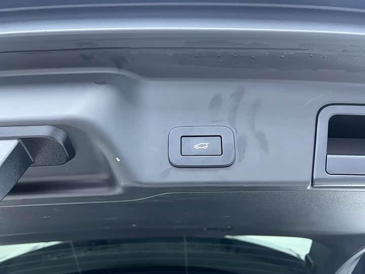 Фото 32 - Land Rover Range Rover Evoque L