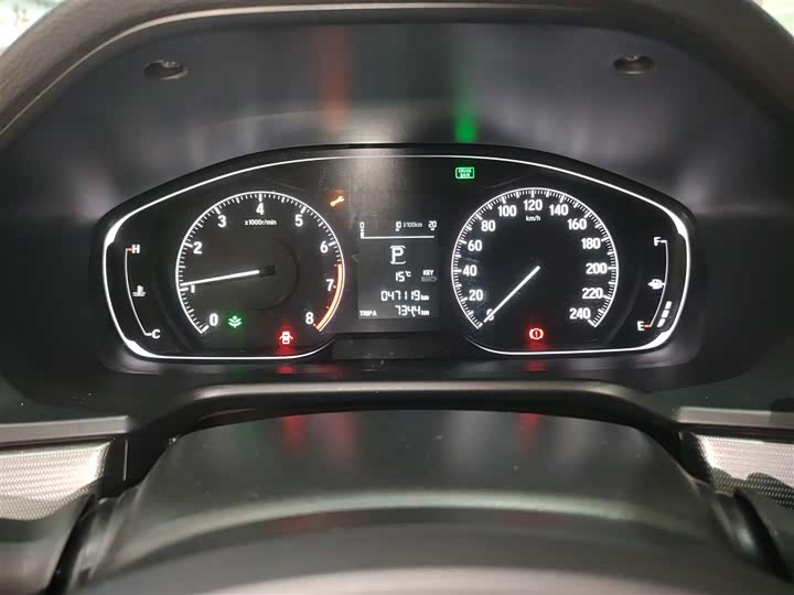 Фото 15 - Honda Accord