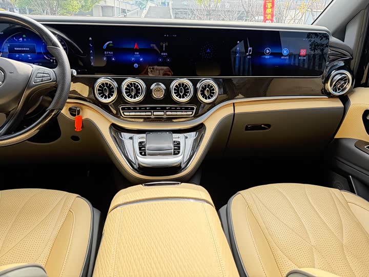 Фото 12 - Mercedes-Benz Vito