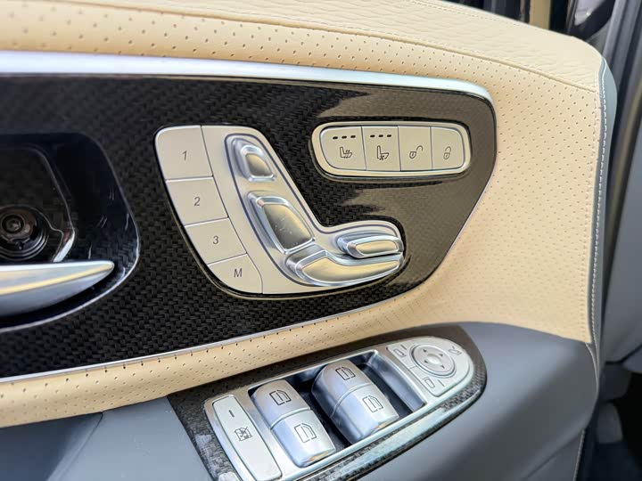 Фото 13 - Mercedes-Benz Vito