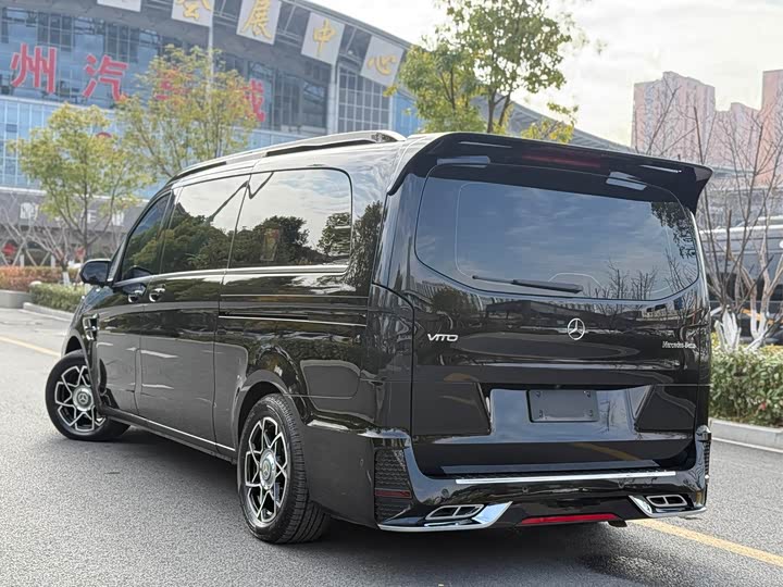 Фото 14 - Mercedes-Benz Vito