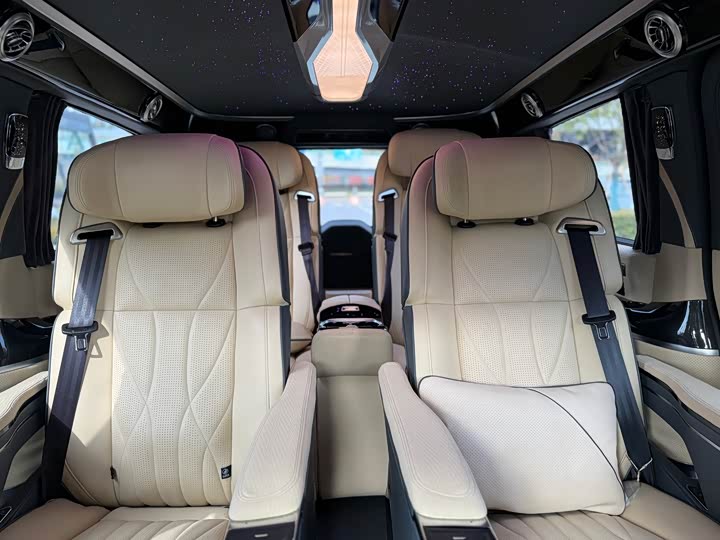 Фото 6 - Mercedes-Benz Vito