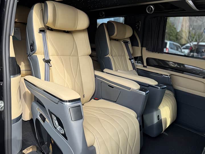 Фото 7 - Mercedes-Benz Vito