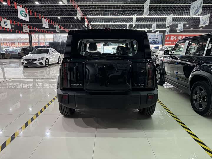 Фото 4 - Chery iCar 03