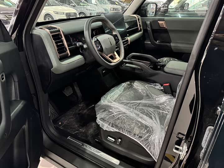 Фото 6 - Chery iCar 03