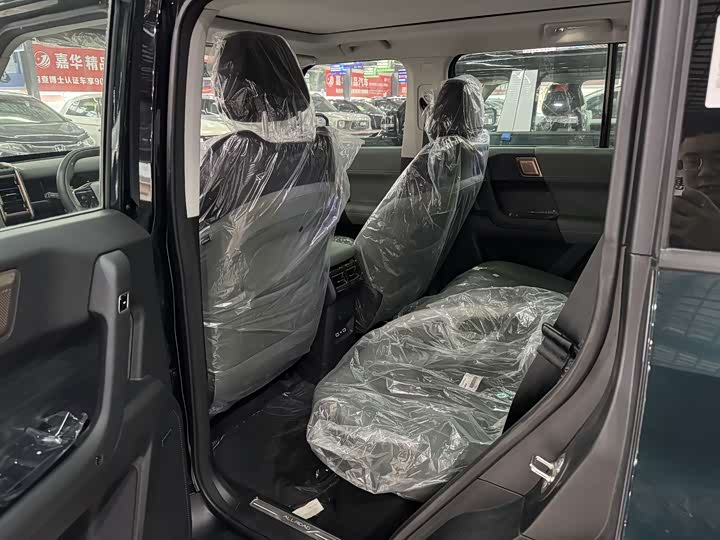 Фото 7 - Chery iCar 03