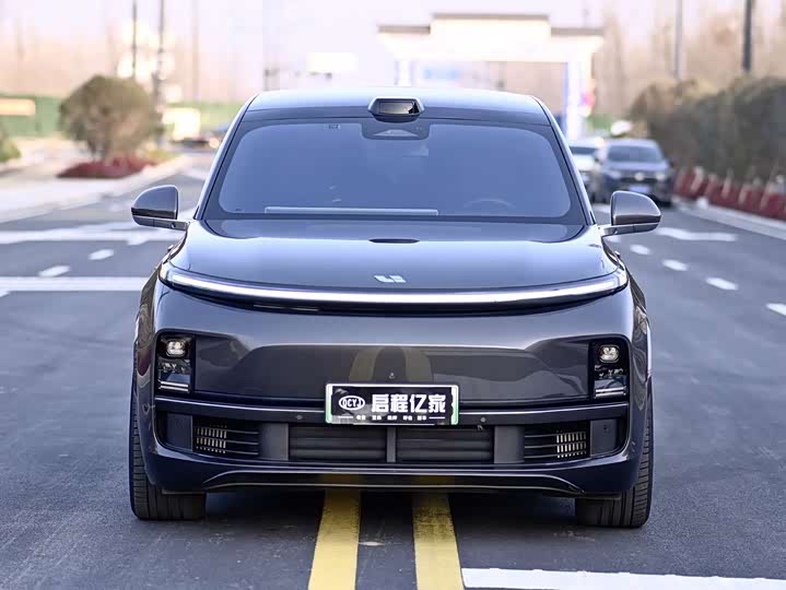 Фото 2 - LiXiang L9