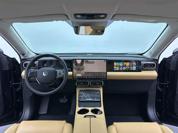 Фото 10 - Leapmotor C11