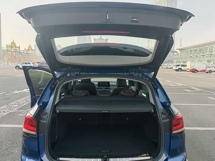 Фото 18 - BMW X1