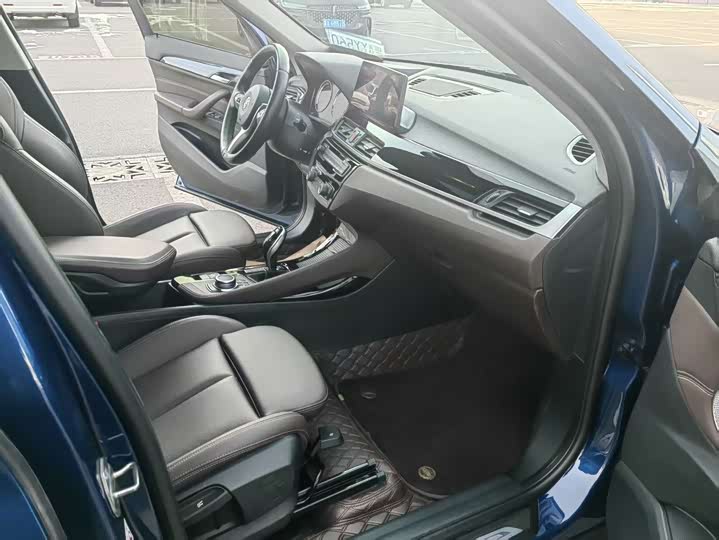 Фото 23 - BMW X1