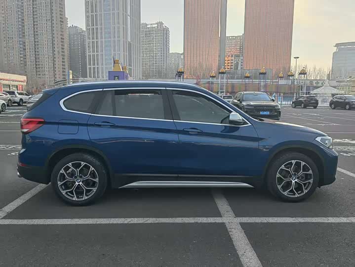 Фото 6 - BMW X1
