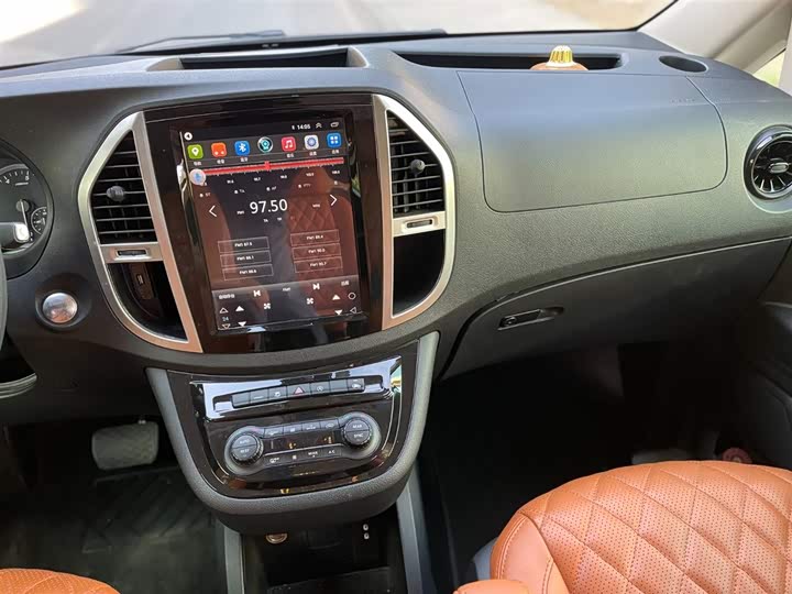 Фото 20 - Mercedes-Benz Vito