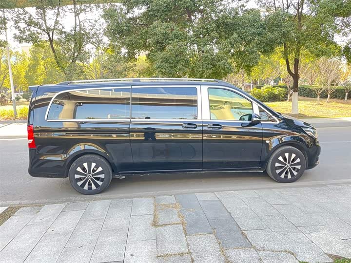 Фото 9 - Mercedes-Benz Vito