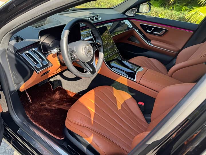 Фото 5 - Mercedes-Benz S-Class