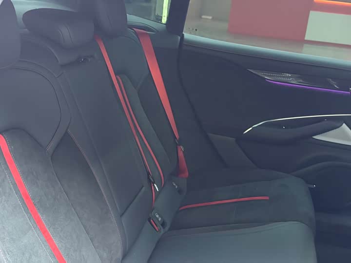 Фото 17 - Xiaomi SU7 Ultra